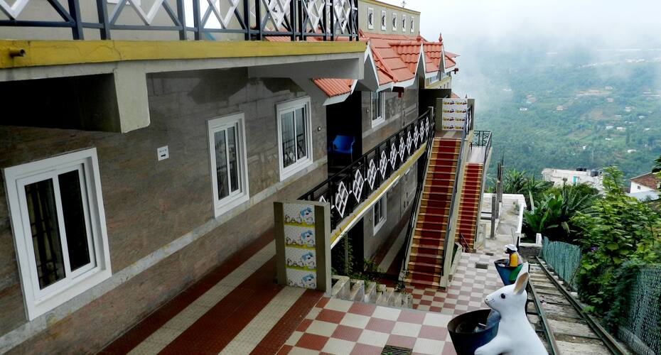 Apoorva Residency, Kodaikanal 1